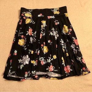 Black Pink Yellow Floral Mini Skater Skirt Size XS Soft Knit 90’s Look Decree
